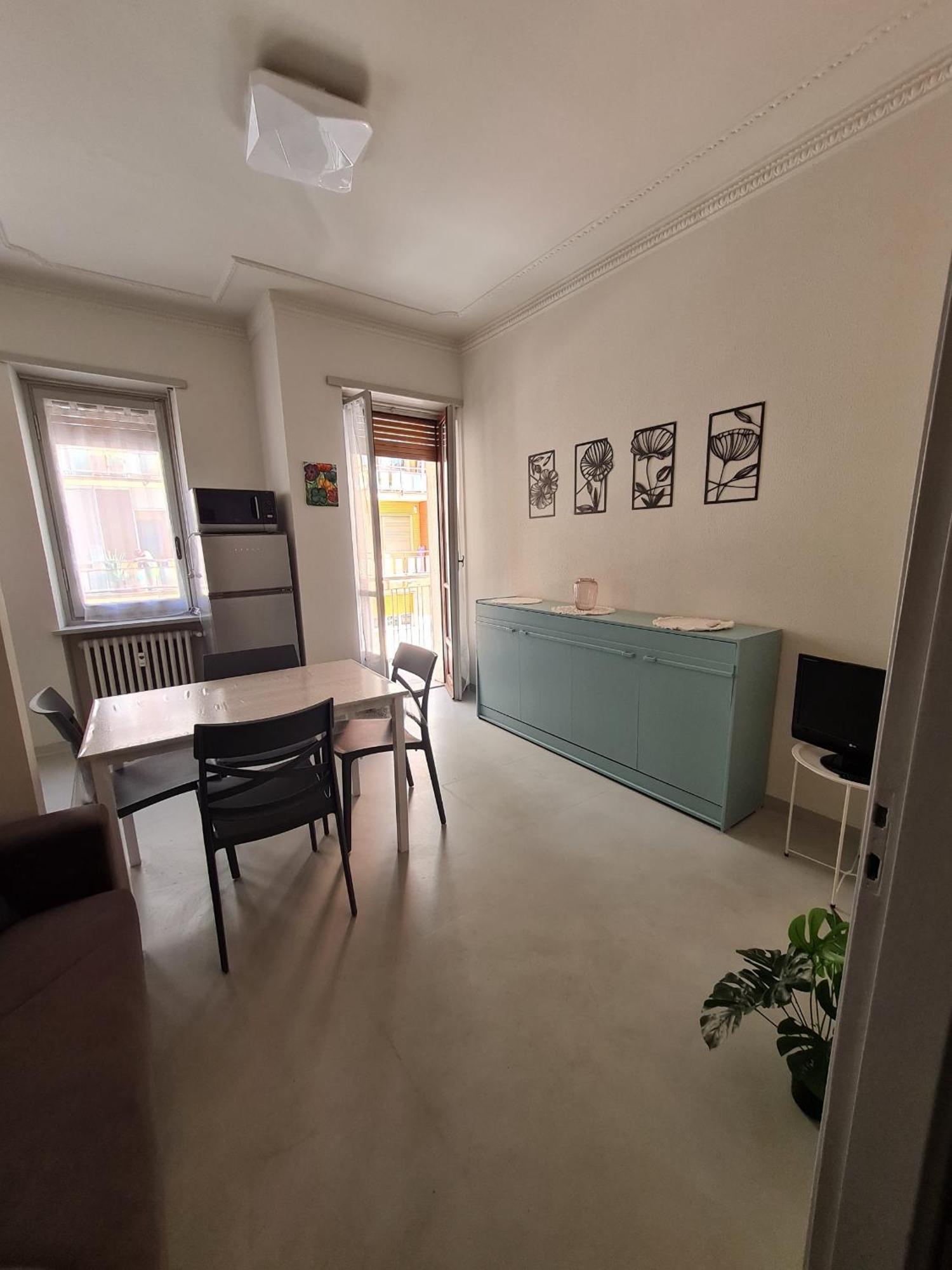 Casa Vacanza Il Tulipano Nichelino Extérieur photo